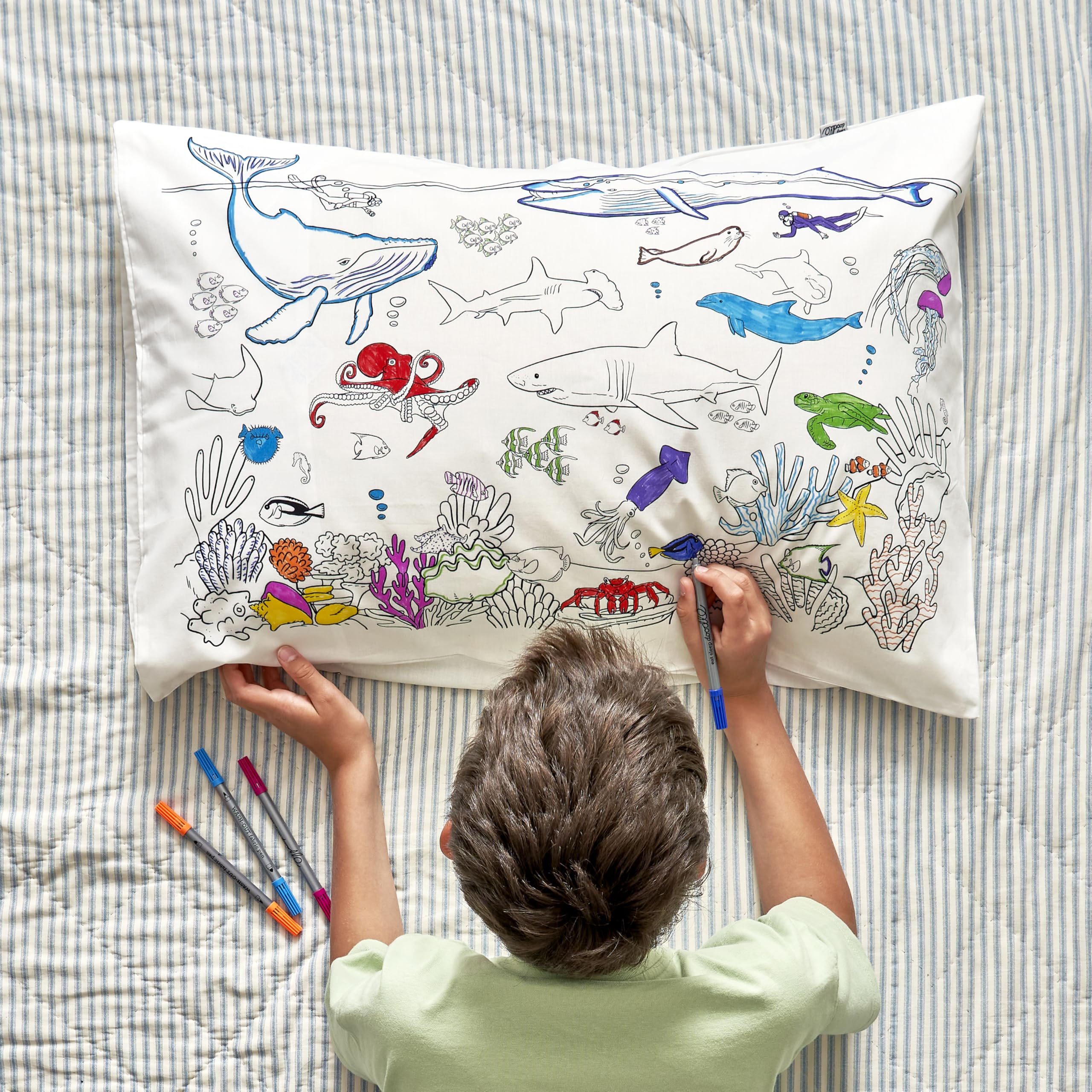 eatsleepdoodle Colouring Pillowcase for Kids w/ 10pk Washable Markers - 75x50cm Under the Sea Kids Colouring Pillowcase - Ultra Washable & Reusable Arts and Crafts