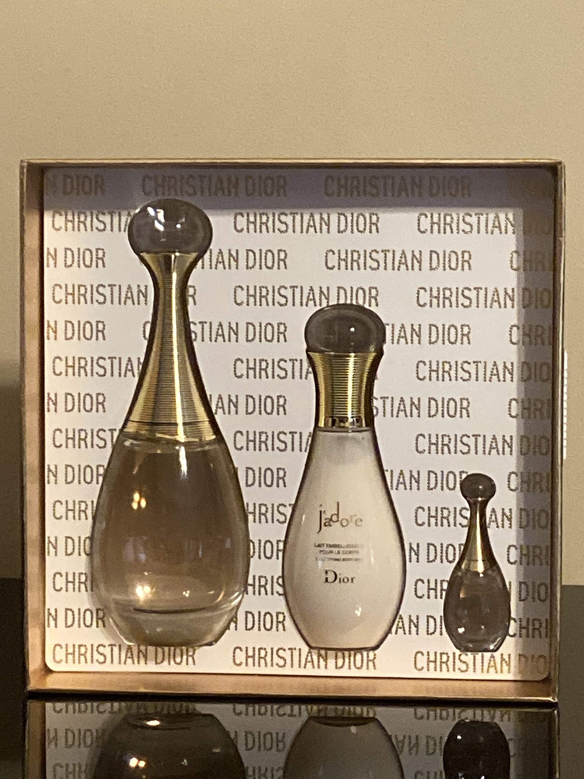 CHRISTIAN DIOR 3 Piece J'Adore Eau De Perfume Set