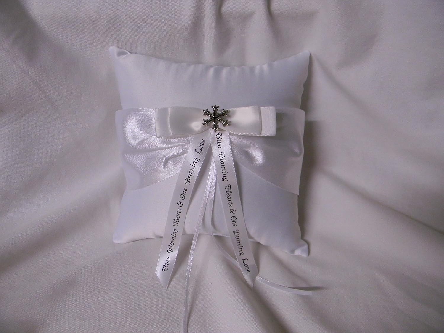 Amazon Com Wedding Winter Ceremony Party Ring Bearer Pillow