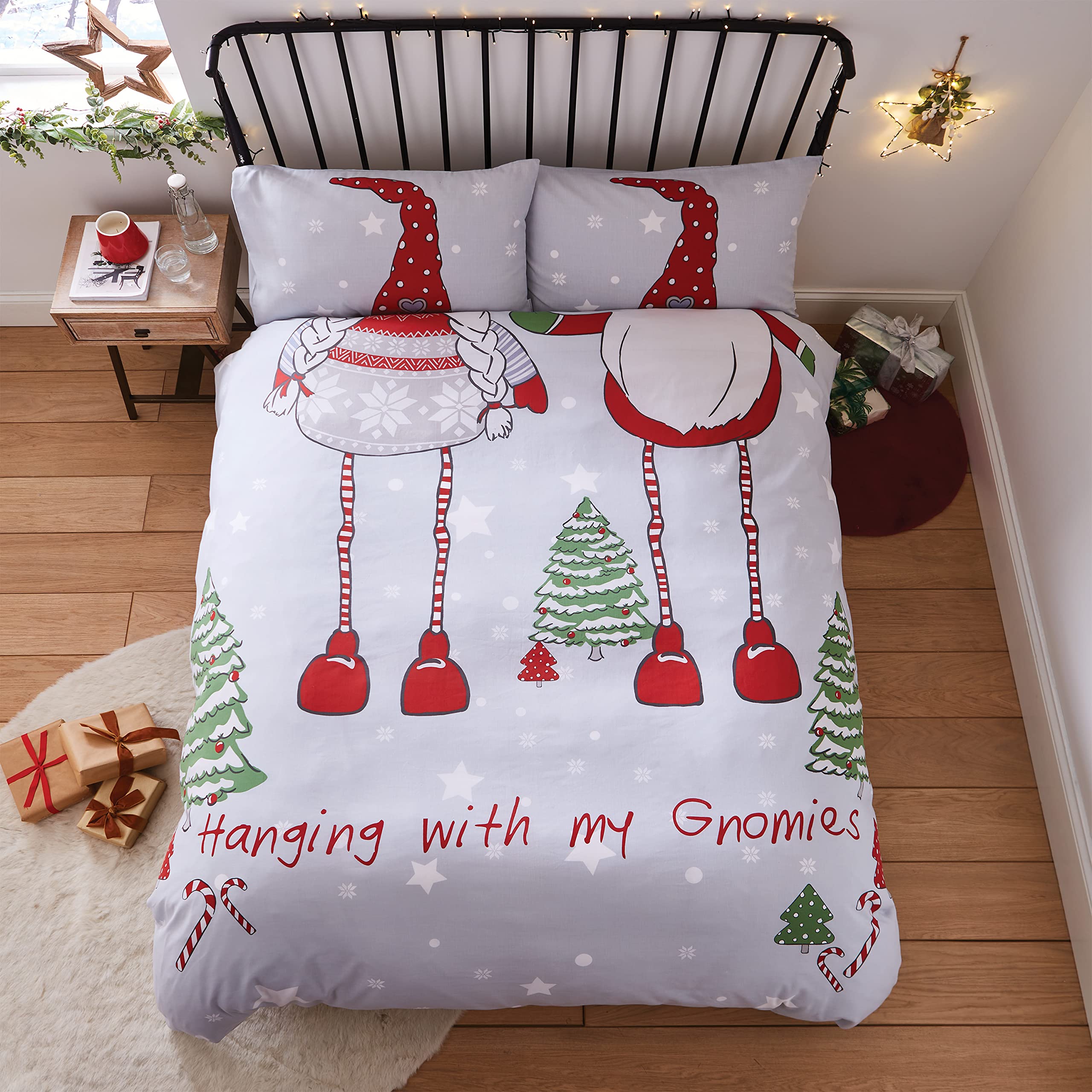 Catherine Lansfield Hanging With My Gnomies Easy Care Double Duvet Set Red/Grey, BD/55600/W/DQS/REG