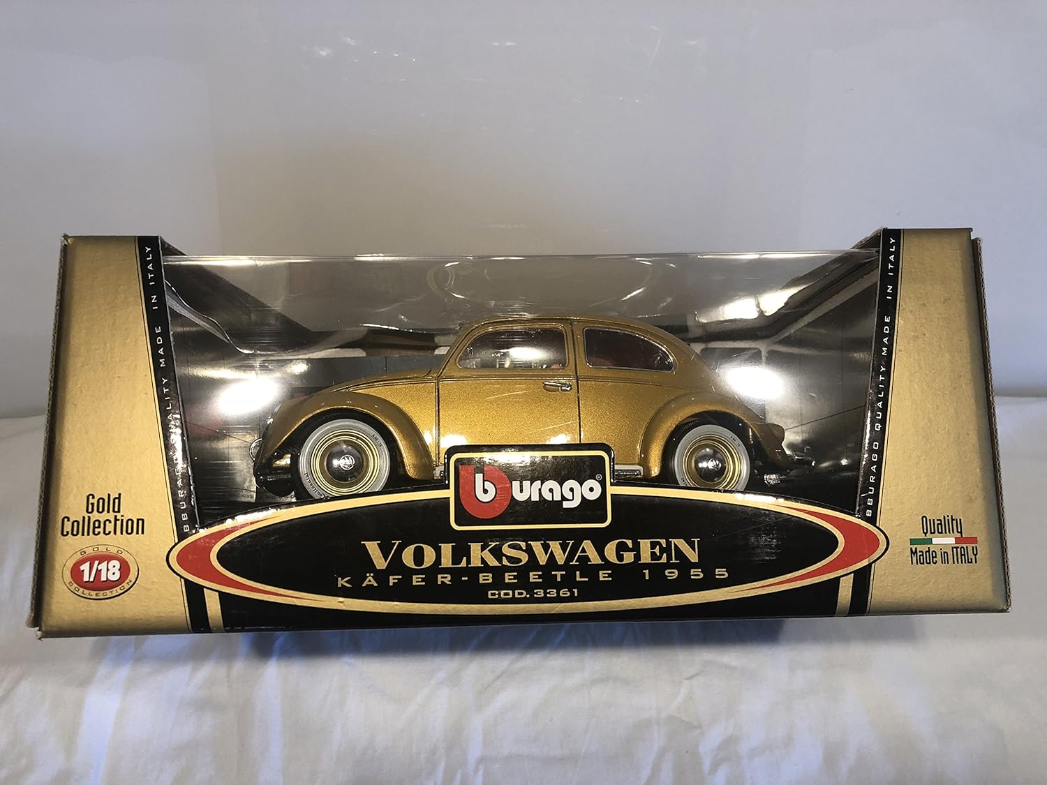 VOLKSWAGEN KAFER BEETLE/MAGGIOLINO 1955 - Bburago Gold Collection #3361 - 1:18 EUR 39,90 - ES