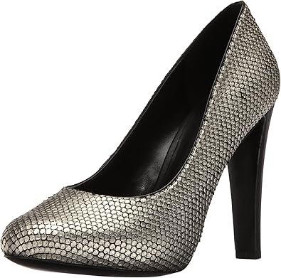 nine west metallic pumps