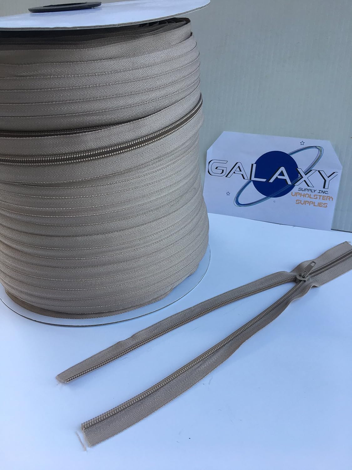5 Beige Zipper Nylon, 220 Yard/roll, Free with 400 pcs Slider.