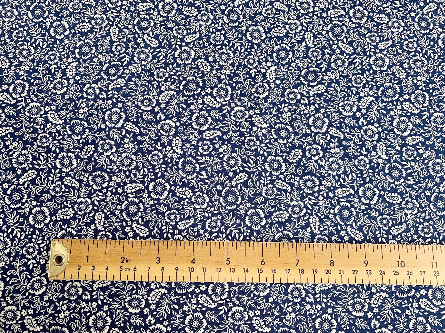 Oddies 100% Cotton Poplin Fabric - Navy & White Ditsy Floral Print - Craft Fabric Material by the Metre (CPO034NAV)