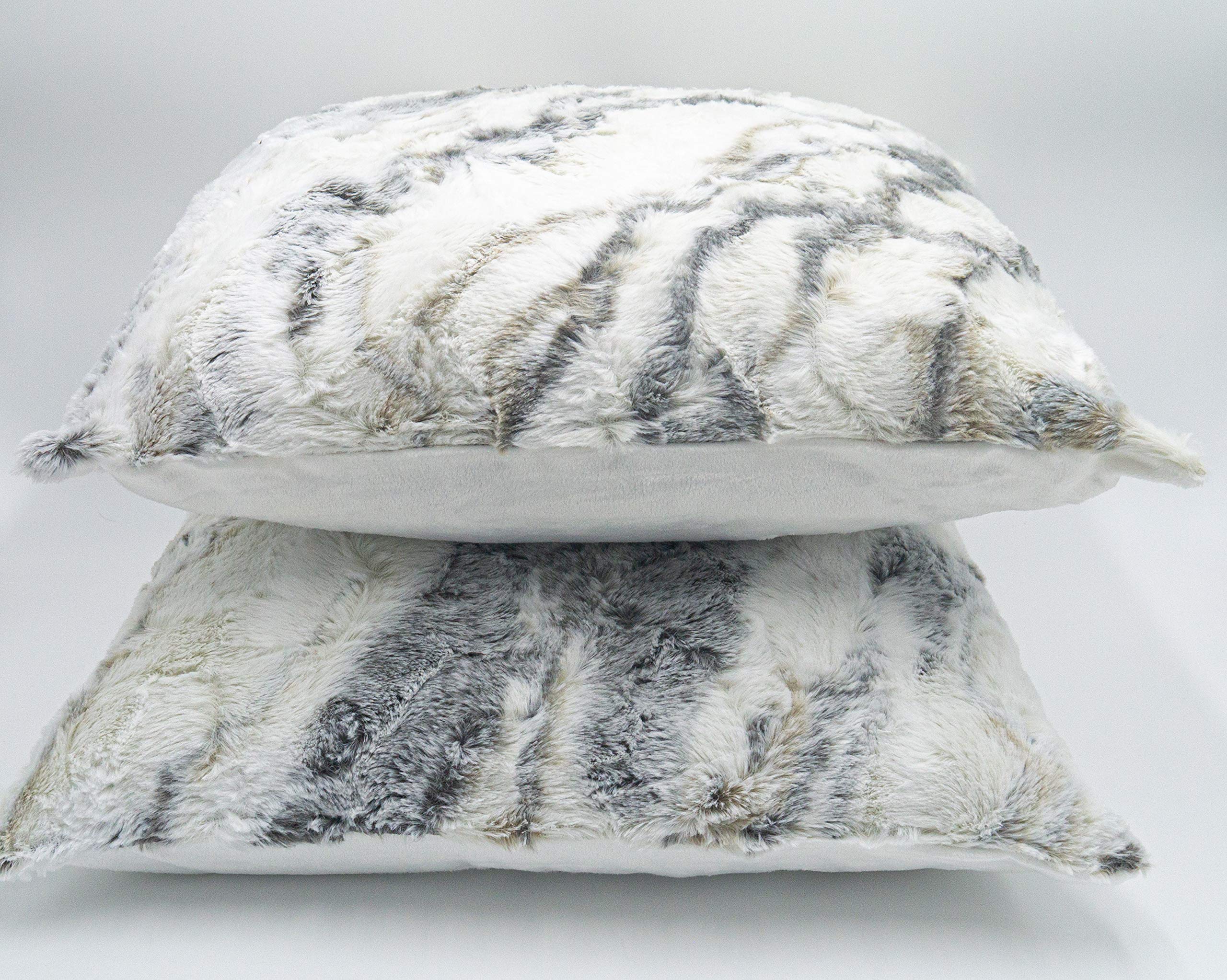 Lex's Linens Pack of 2 Opulence Premium Faux Fur Cushion Covers (Marble Wolf, 45 x 45 cm)