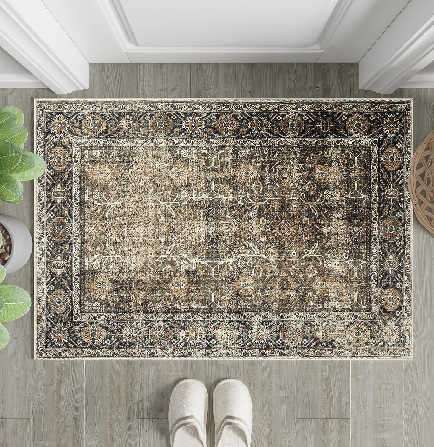 PureCozy Brown Entryway Rug 2x3 Vintage Area Carpet Indoor Kitchen Washable Door Mat Living Room Entrance Small Low Pile Traditional Distressed Retro Accent Throw Rug Non Slip Office Bathroom