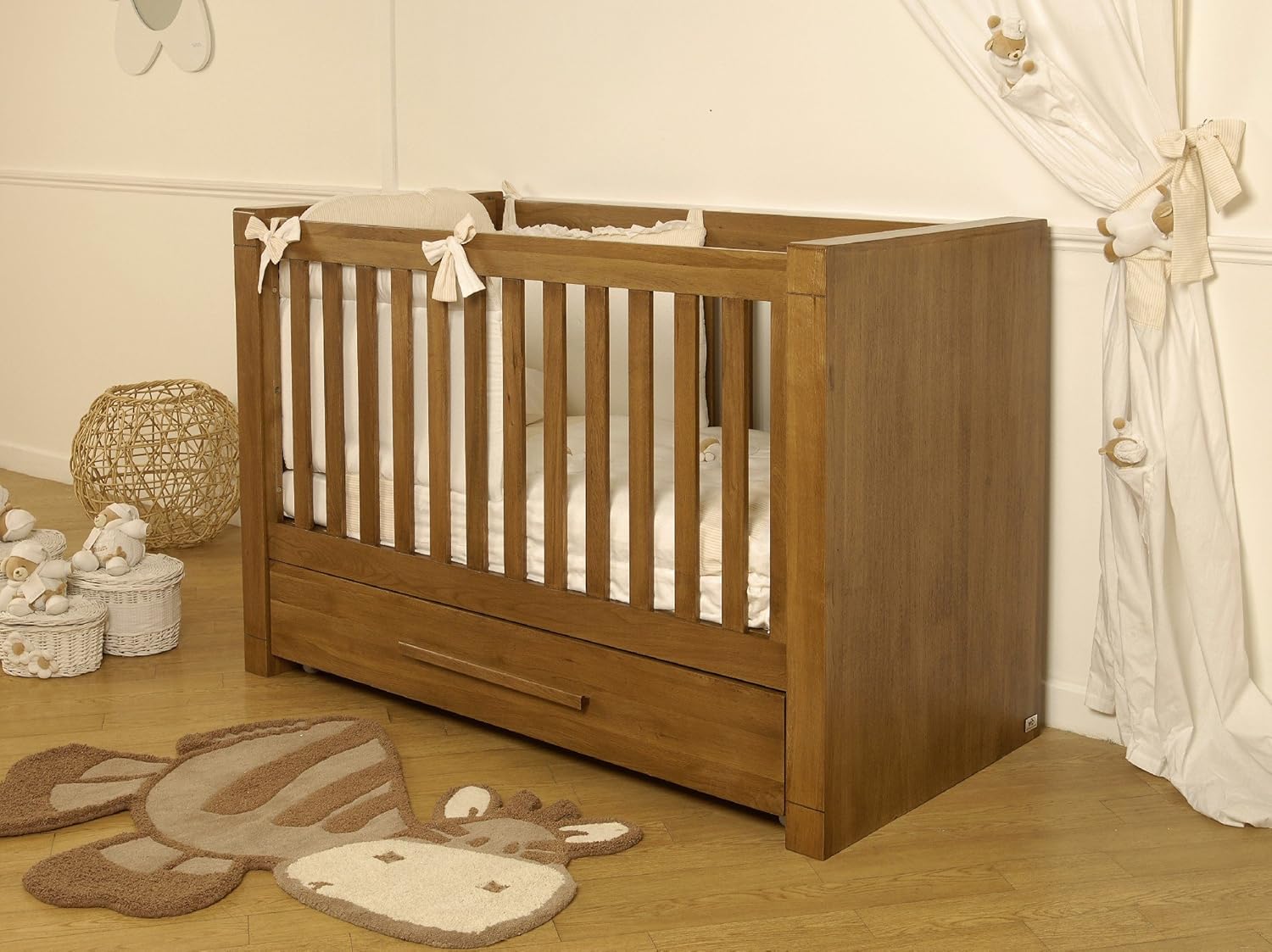 vib moderno cot bed