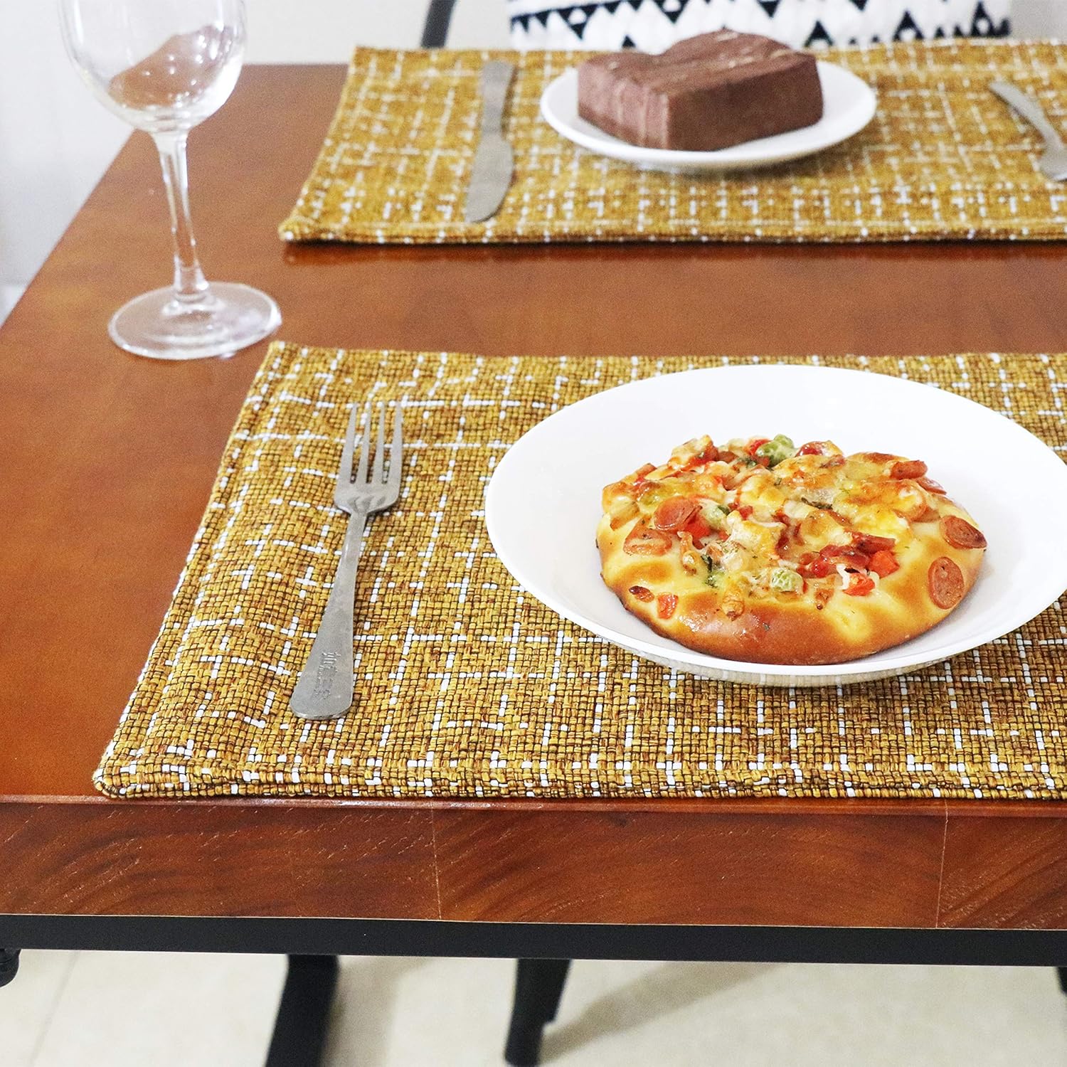 SLOW COW Linen Placemats Heat Resistant Dining Table Place Mats Kitchen Washable Table Mats Set of 2, Brown Mustard: Home & Kitchen