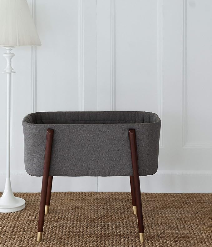 bliss sova bassinet in irish cream