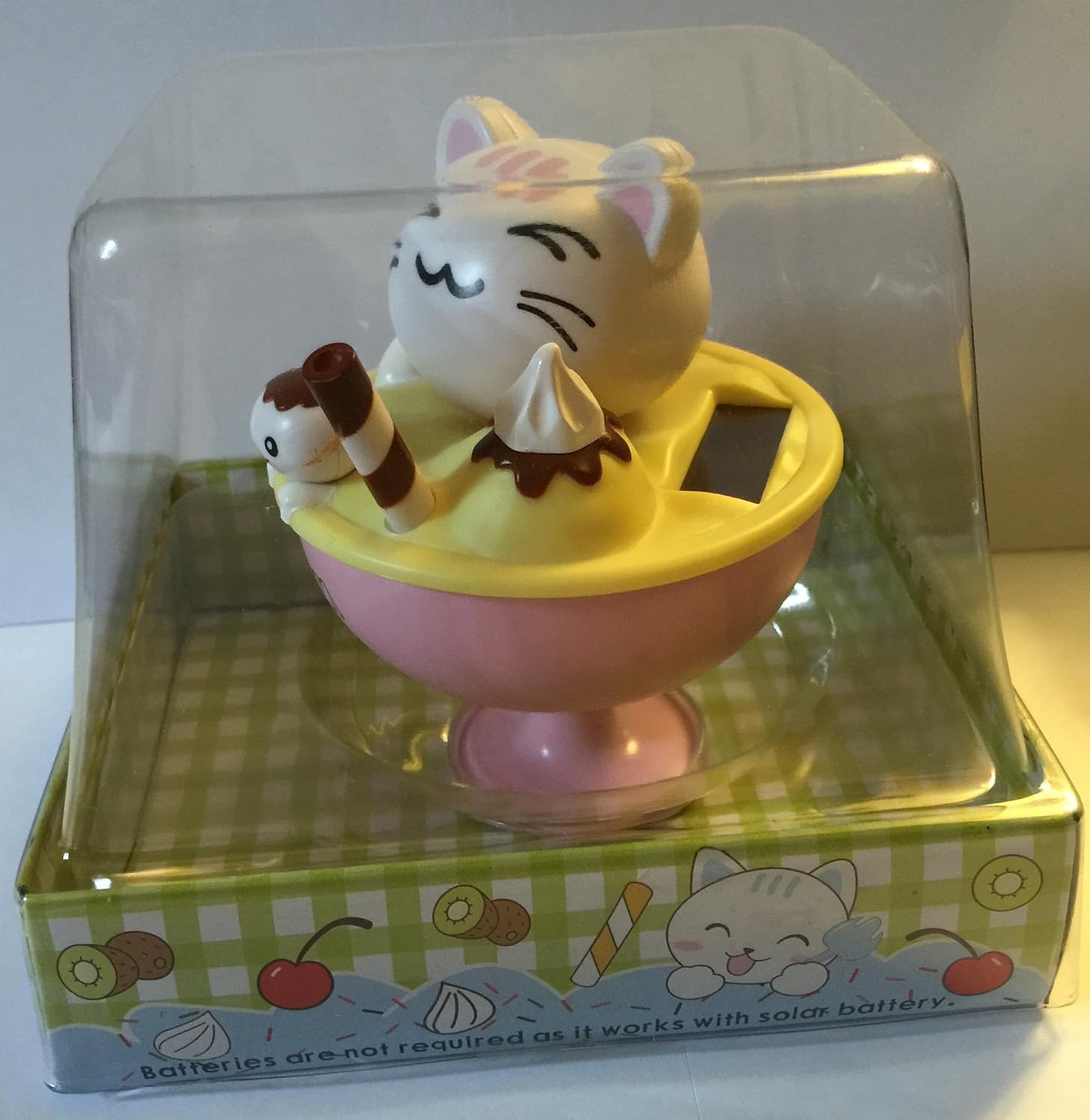 Solar Powered Bobble Head Happy Cat Kitty In The Ice Cream