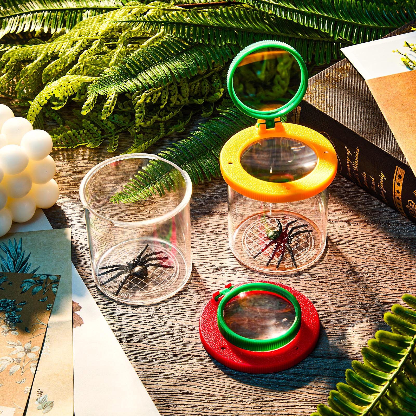 Skylety 2 Pieces Bug Jars Insect Viewer Catcher Bug Magnifying Insect Cage Container for Kids Children Science Nature Exploration Tool(Red,Yellow)