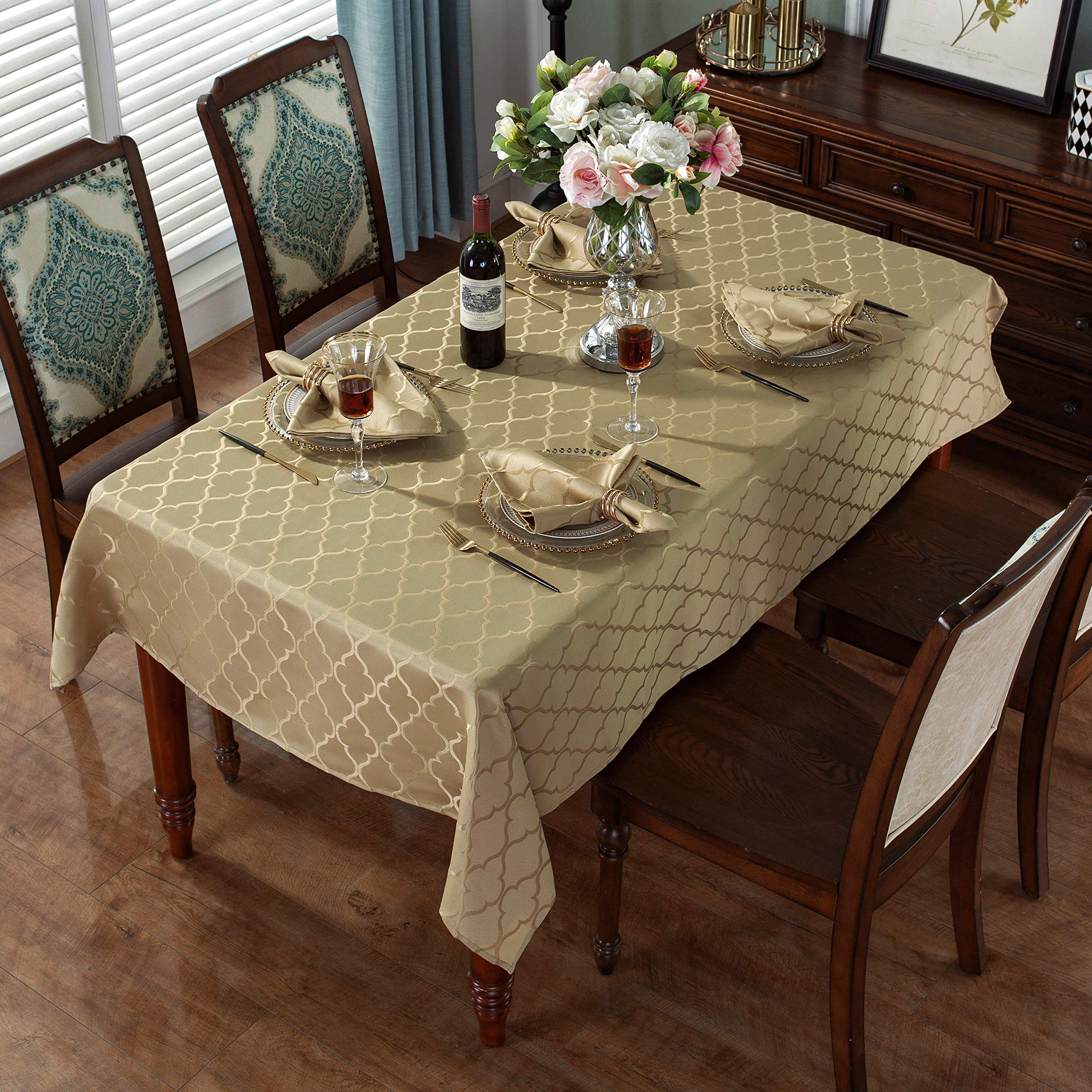 SASTYBALE Jacquard Cloth Napkins 20 x 20 Inch Flower Pattern 4 Pieces Solid Washable Comfortable for Restaurant Family Dinners Weddings Parties and Banquets(Square, 20 inch x 20 inch,Gold)