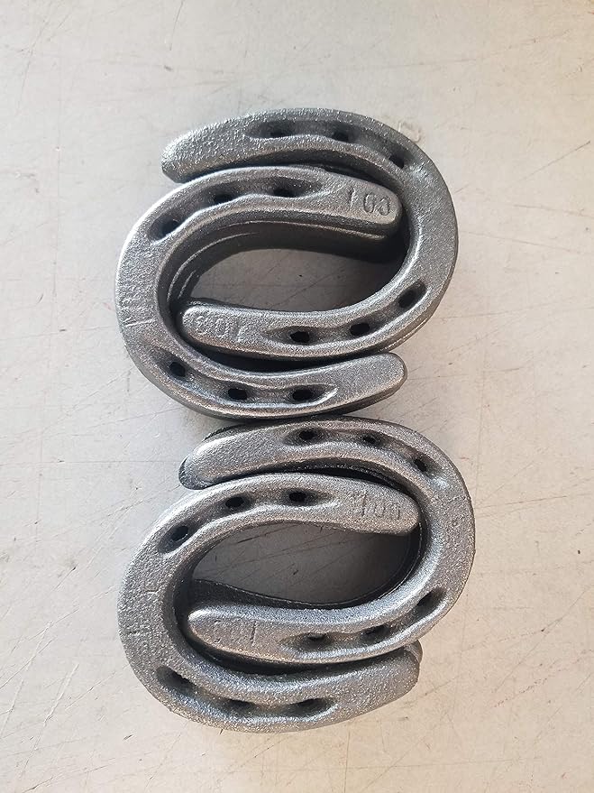 Amazon Com 20 Pc Cast Iron Horseshoes For Decorating And Crafts 3