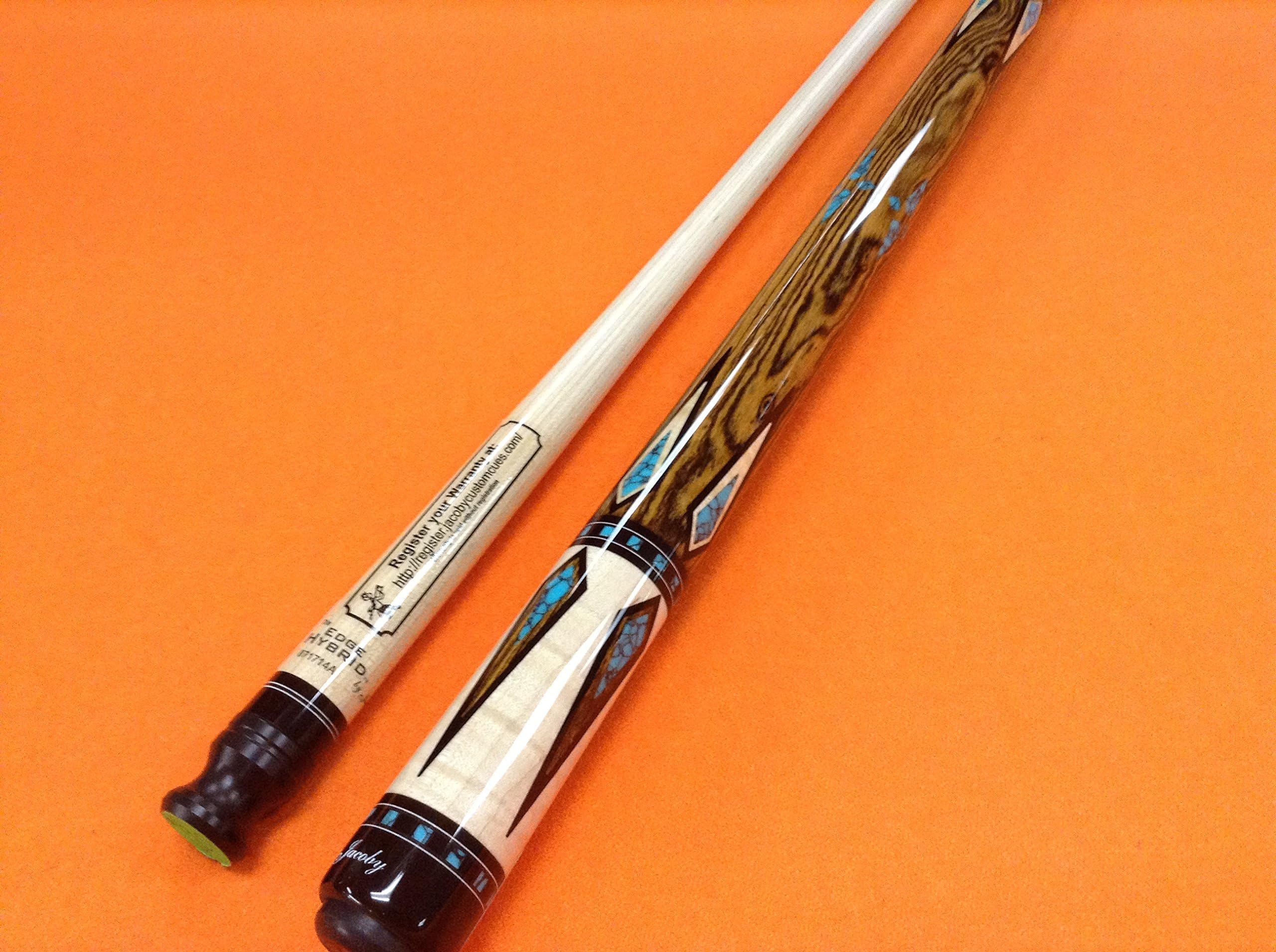 JACOBY CUE 0717-56 WITH EDGE HYBRID SHAFT.