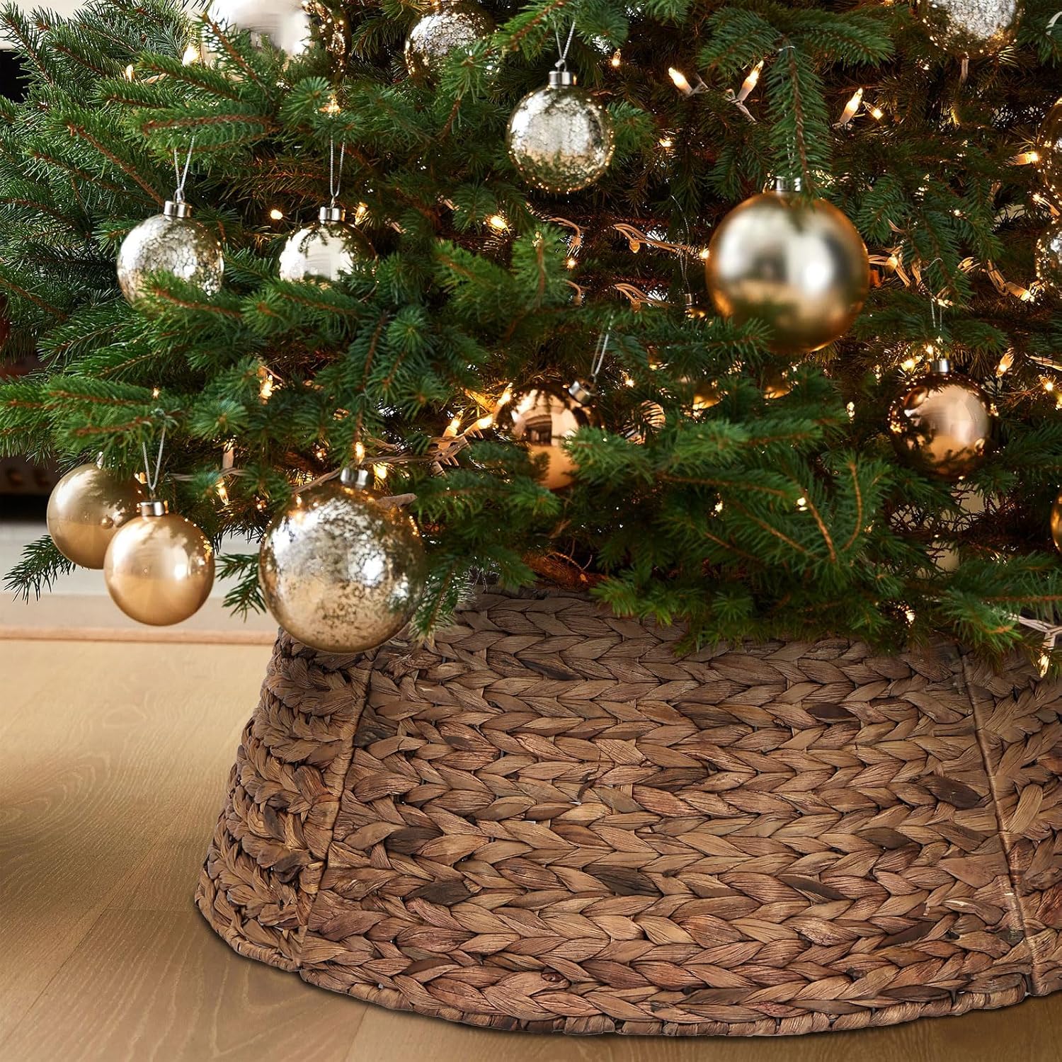 Tree Stands - Christmas Tree Collar, 23.5’’ D Handmade Water Hyacinth Christmas Stand Tree Collar Basket Base Cover for Holiday Decoration