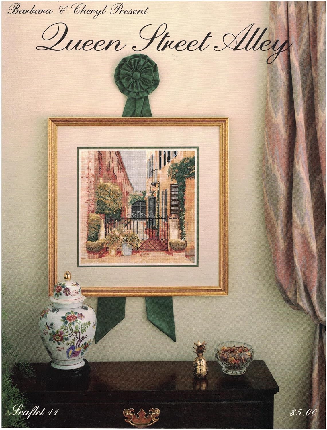 Amazon Com Queen Street Alley Cross Stitch Pattern By Barbara Cheryl Present 11 Arts Crafts Sewing