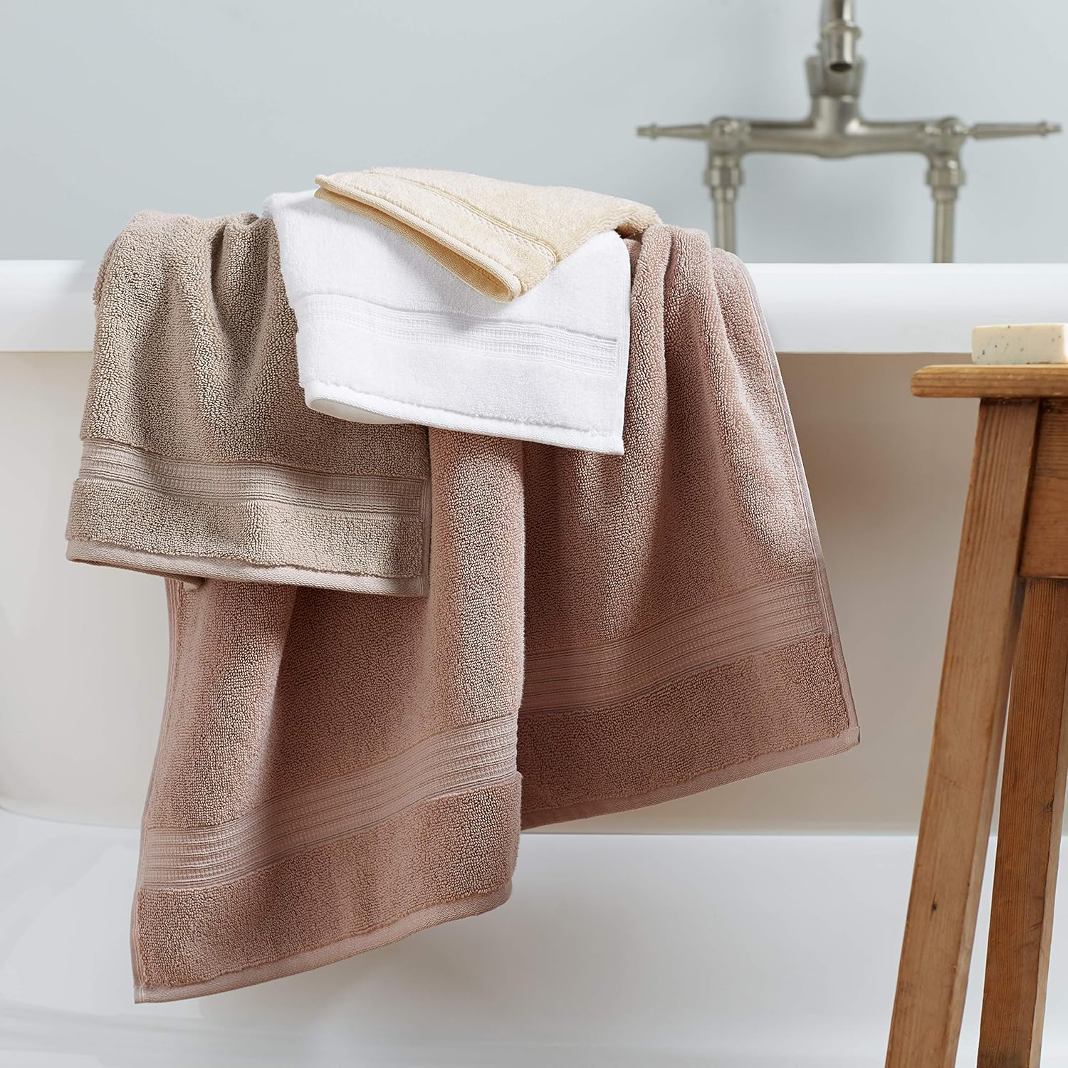  Brand – Stone & Beam Classic Egyptian Cotton Bath Towels, Set of 2, White: Home & Kitchen