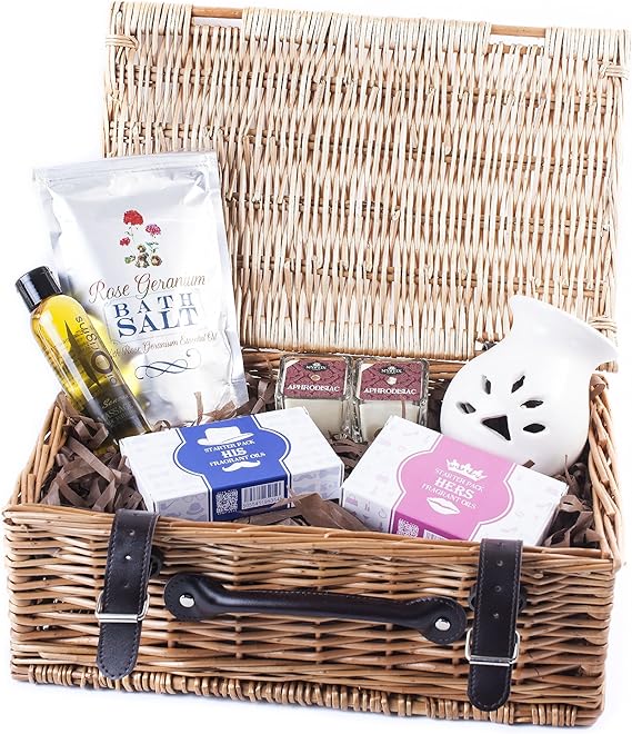 Cosy Couples Hamper Amazon.co.uk Beauty