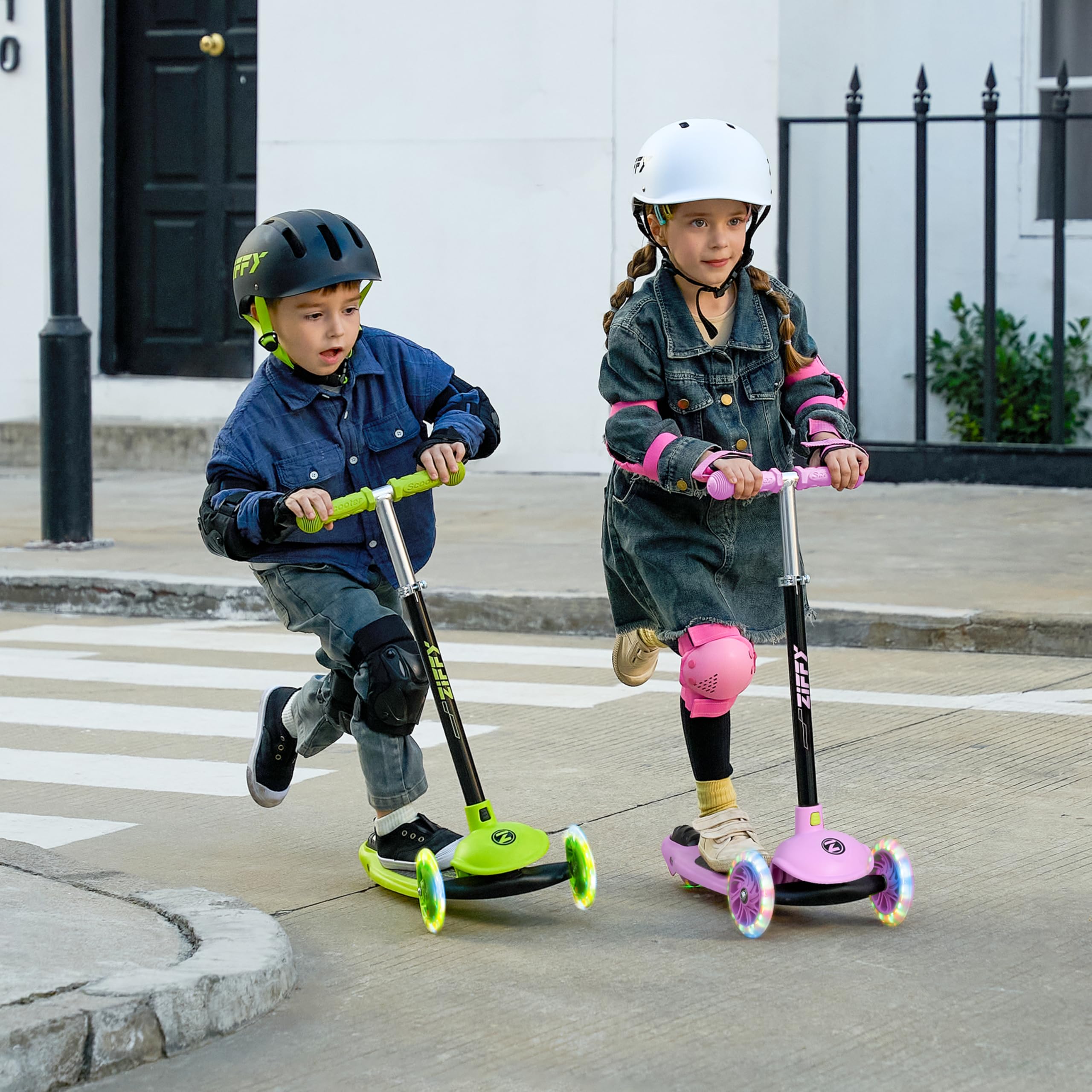 ZIFFY 3-Rad-Kinderroller 3–5 Jahre – Blau/Grün/Pink/Violett – LED-Leuchträder, Neigelenkung, Hinterradbremse – Höhenverstellbarer Lenker 44–61 cm – 1,8 kg, schnell zerlegbar 7