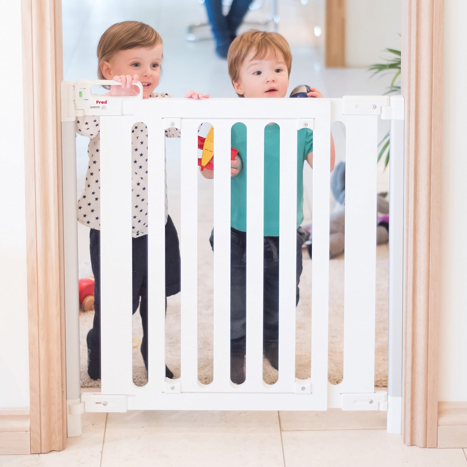 baby safety gate wooden
