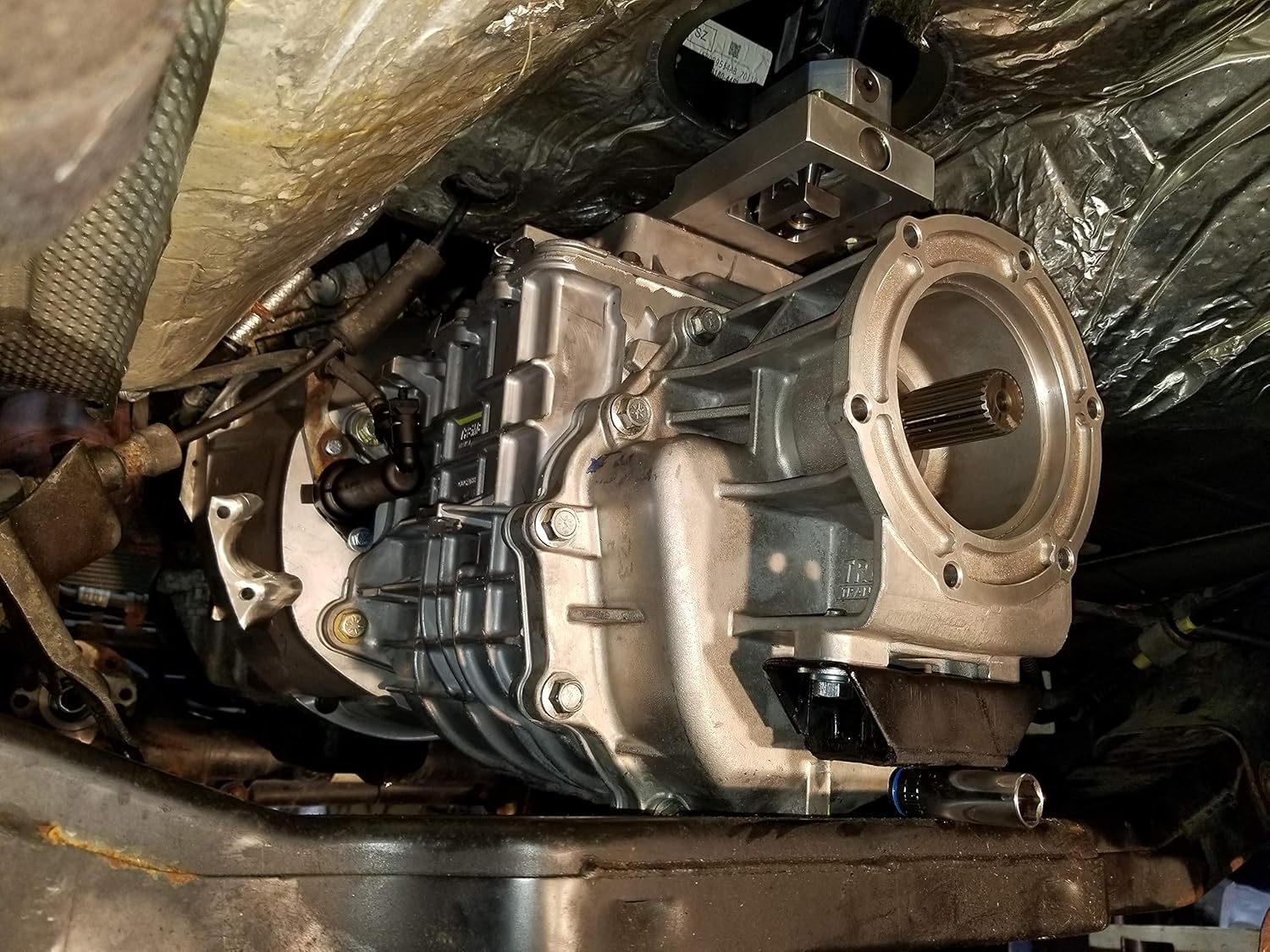 Quick Draw Brand Tr 4050 Manual Transmission Swap Kit Compatible With Jeep Wrangler Jk 12 17 Automotive Amazon Com