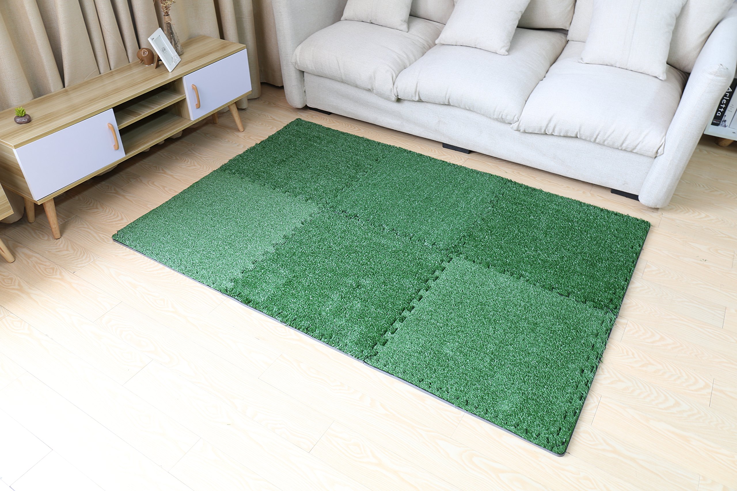 LaFamille Artificial Grass Interlocking Foam Mat 6 Tiles 24 sq ft Grass