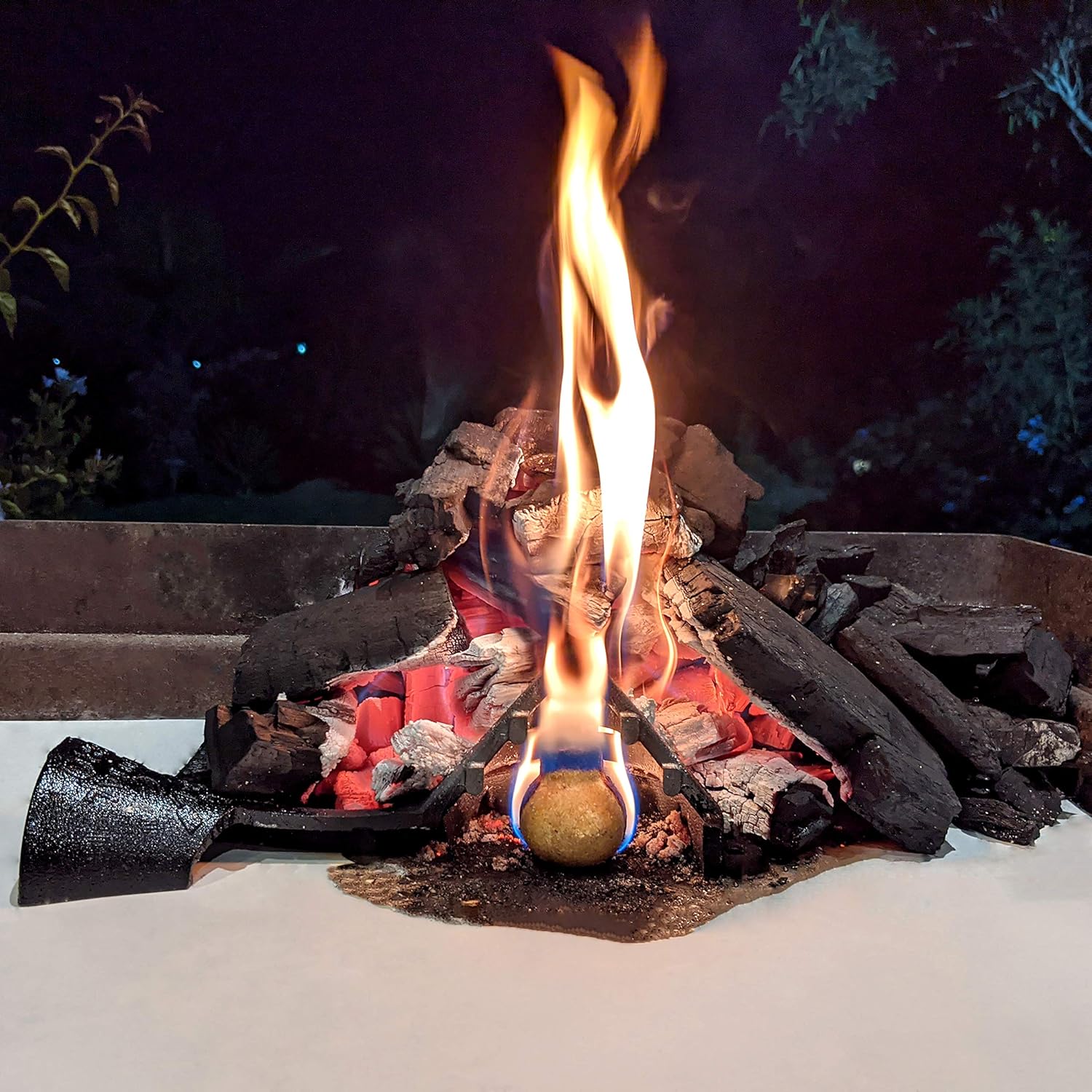 Brutal BBQ Fireguard Charcoal Starter: Kitchen & Dining