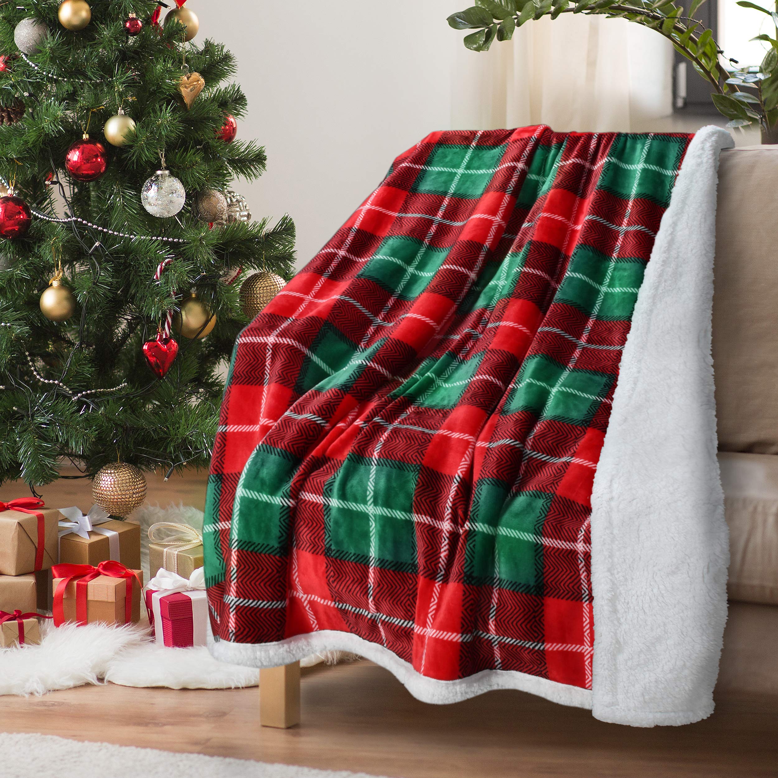 Catalonia Classy Red Buffalo Plaid Christmas Throw TV Sherpa Blanket 150 x 130 cm, Super Soft Warm Comfy Plush Fleece Bedding Couch Cabin Decorative Throw Blanket — image 1