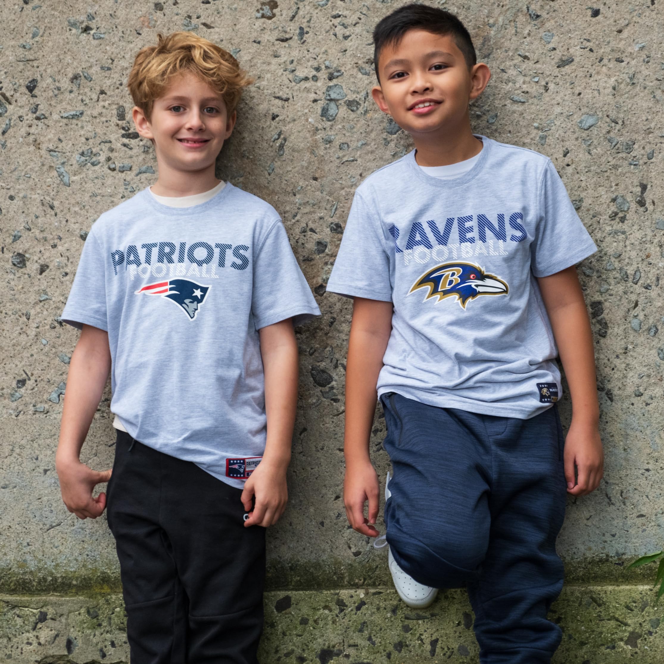 Ultra Game NFL Official Youth Super Soft Game Day T-Shirt, Buffalo Bills, Heather Gray, 8