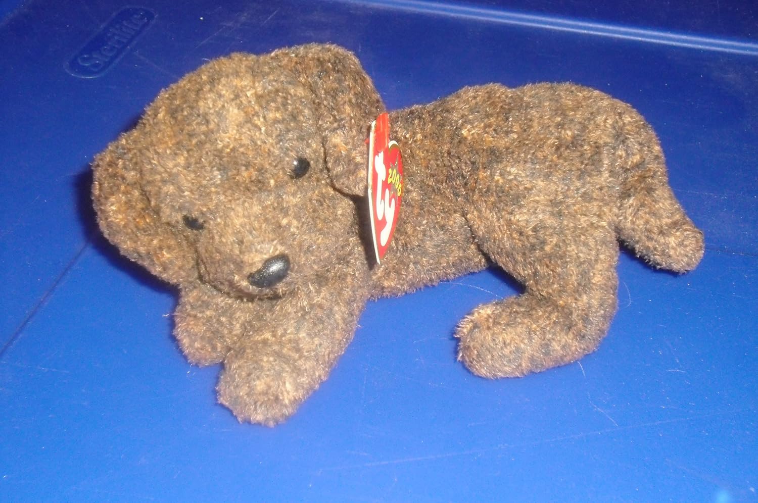 beanie baby - (Fetcher) - with tag attached