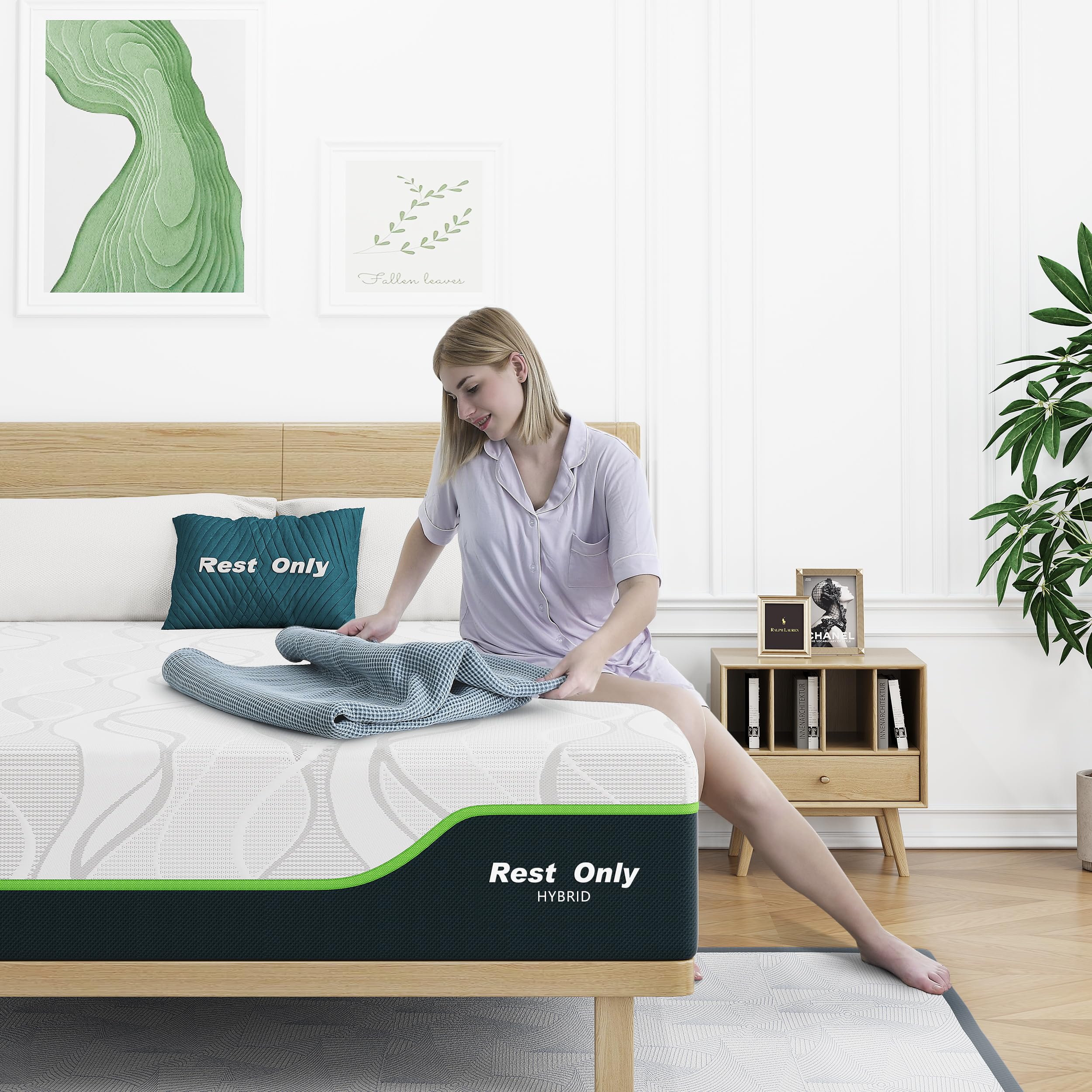 Photo 1 of ** DIRTY ** Queen Mattress 12 Inch,Rest Only Cooling Gel Memory Foam & Pocketed Coils Hybrid Mattress in a Box, Medium Firm for Pressure Relief and Motion Isolation