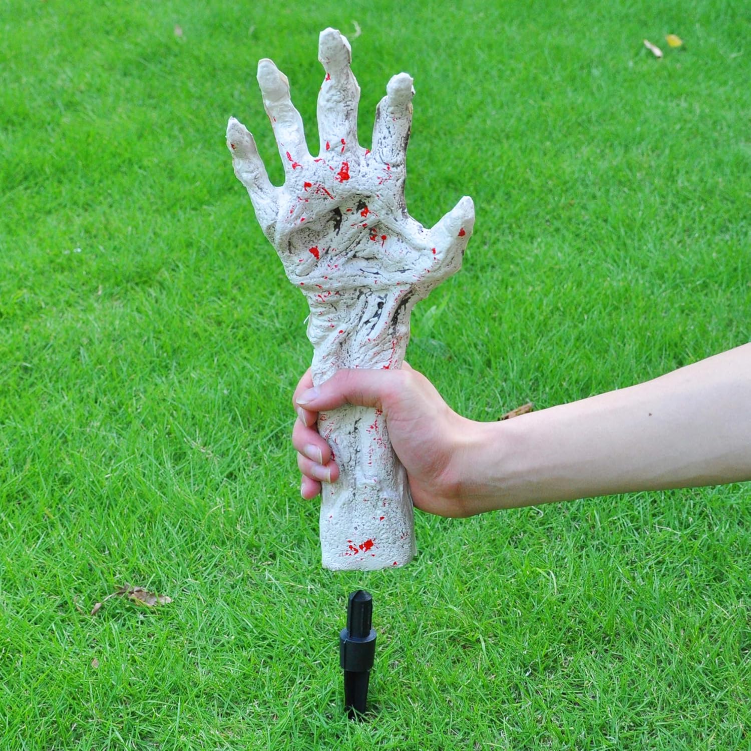 Zombie Arm Stakes, Halloween Yard Ground-breaker Stakes for Halloween Outdoor Yard Decorations: Garden & Outdoor