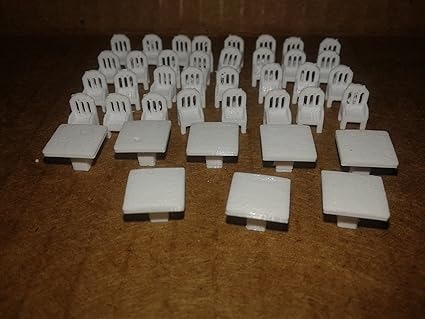 Amazon Com N Scale 1 150 Chairs And Dining Room Table S