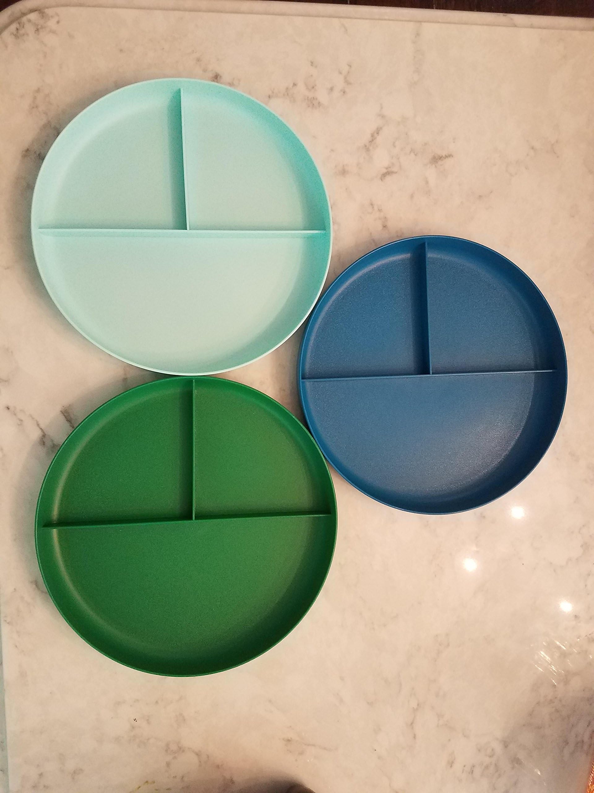 Little Kids Round Plastic Divided Toddler Plates - 3 Pack - Dishwasher and Microwave Safe - BPA Free - Great for Baby or Older Kids (Pink, Green & Seafoam Green)