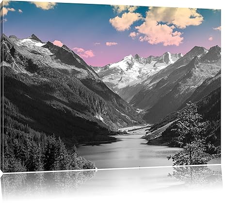 Lac Calme Enneigée Paysage De Montagne Noir Blanc Taille