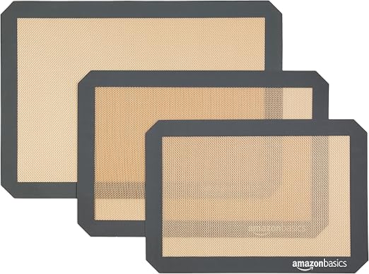 AmazonBasics Alfombrilla de silicona para hornear, paquete de 3, Café