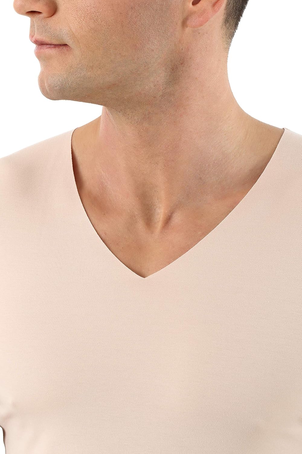 camiseta interior invisible hombre