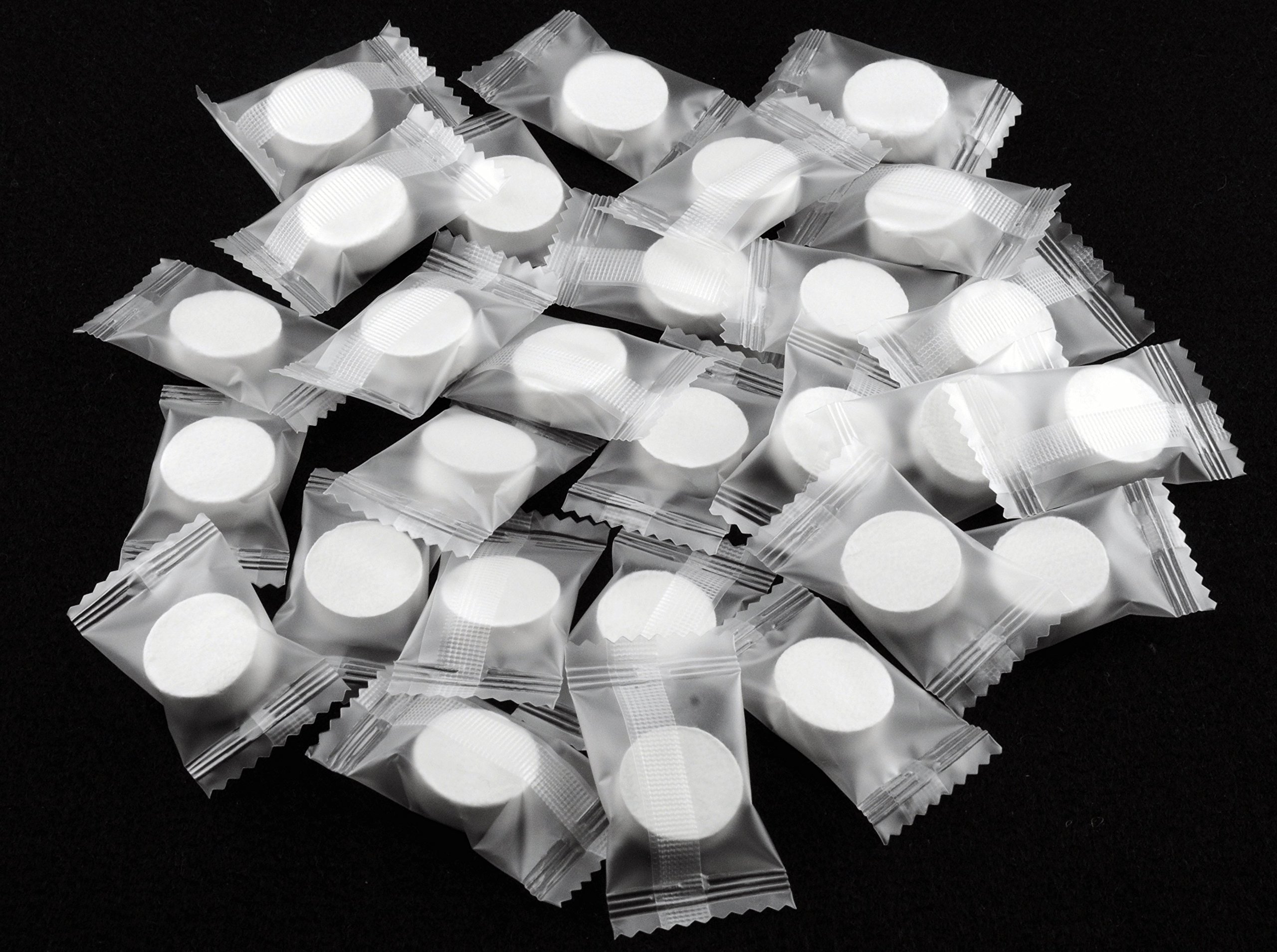 KARSUM Compressed Towel for Travelling, Biodegradable Wipes for Camping and Hiking, Multi-purpose Wipes, Compressed Coin Tissues, Cotton Towel, Compact Towel, 100 Pack