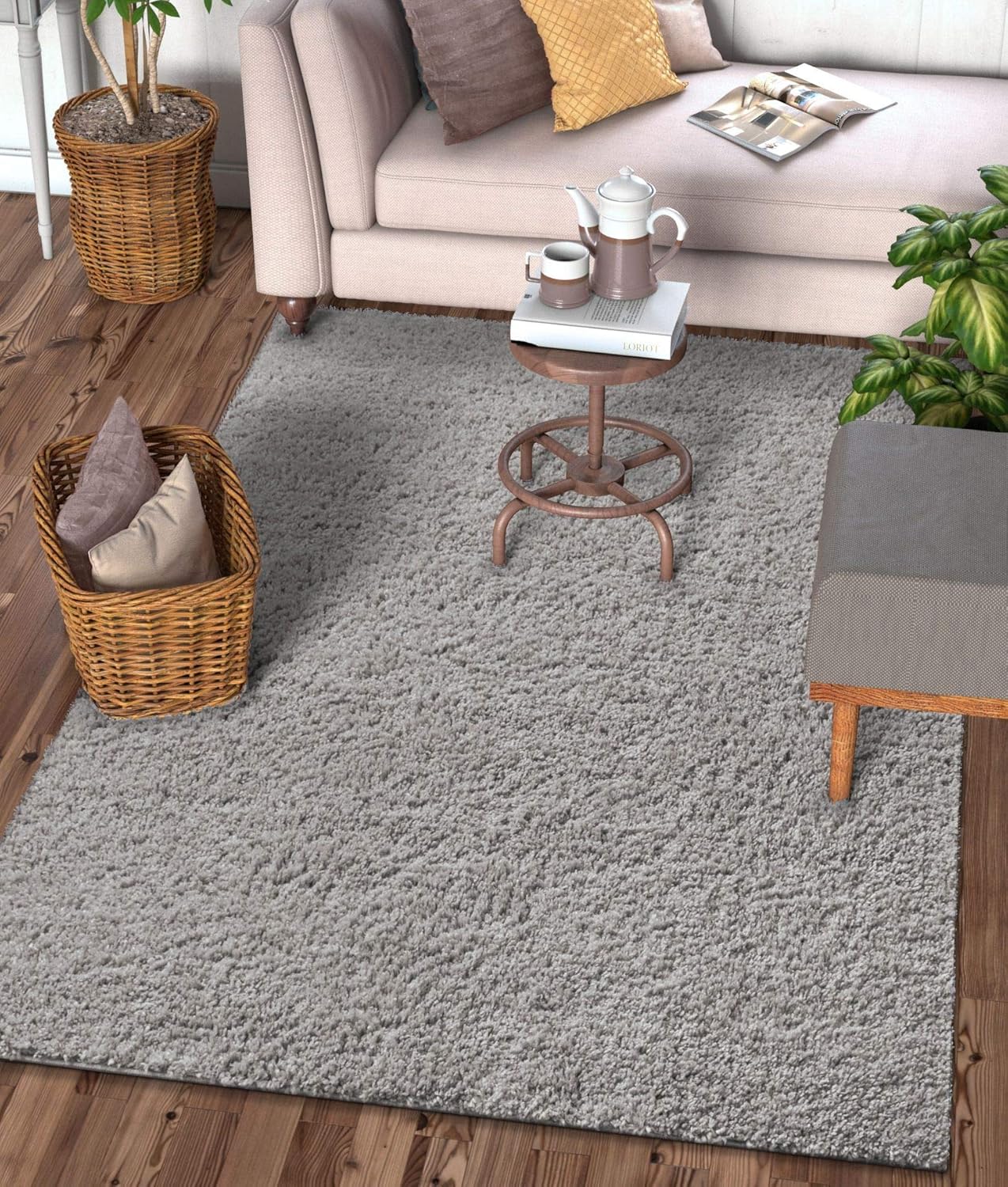 Amazon Com Well Woven Solid Color Light Grey Soft Shag Area Rug 5x7 5 3 X7 3 Home Kitchen
