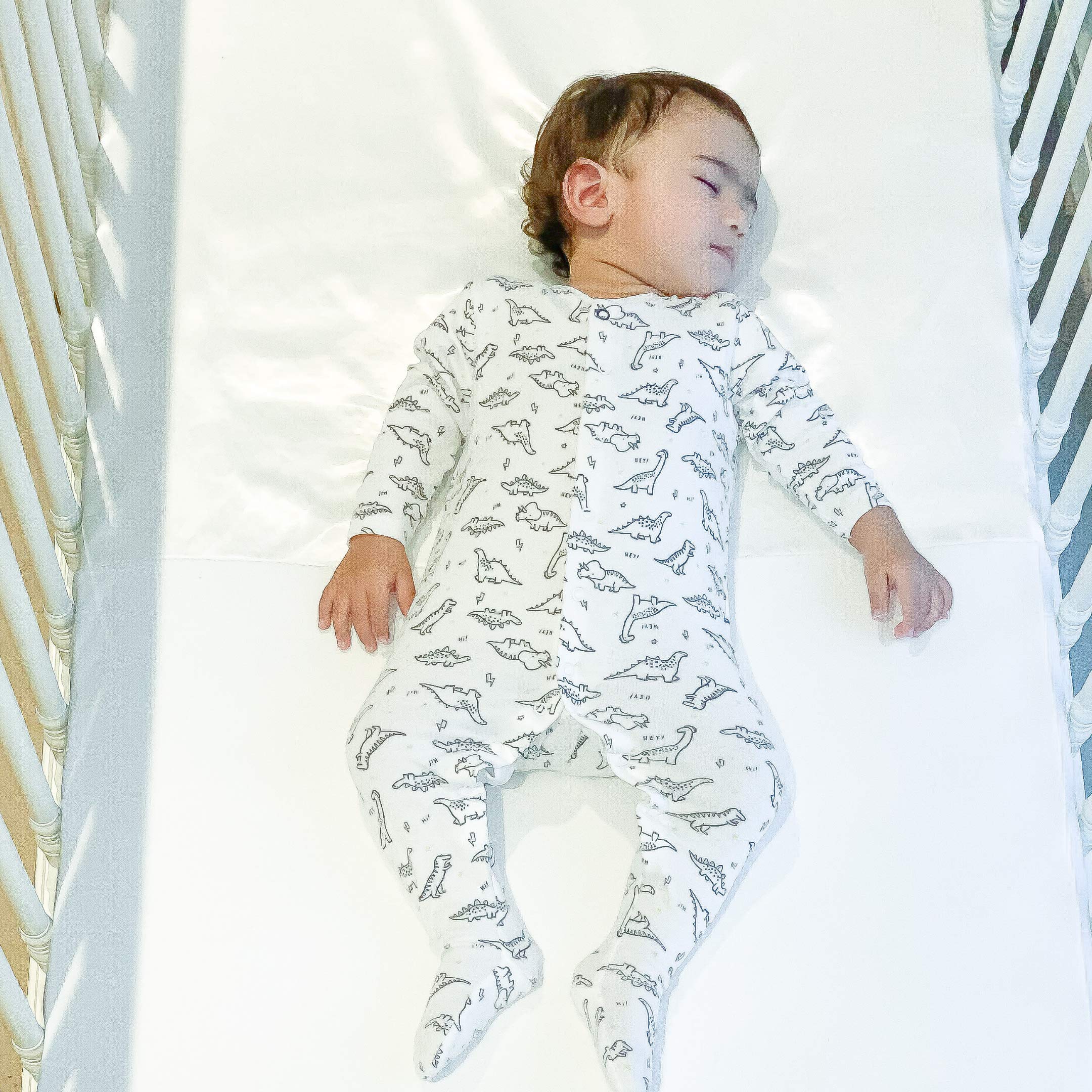 Mane by Tim & Tam SATIN & Organic Cotton COT Fitted Sheets 120x60cm Helps Protect Delicate Hair & Skin. Knotty Dry Hair and Eczema (White)