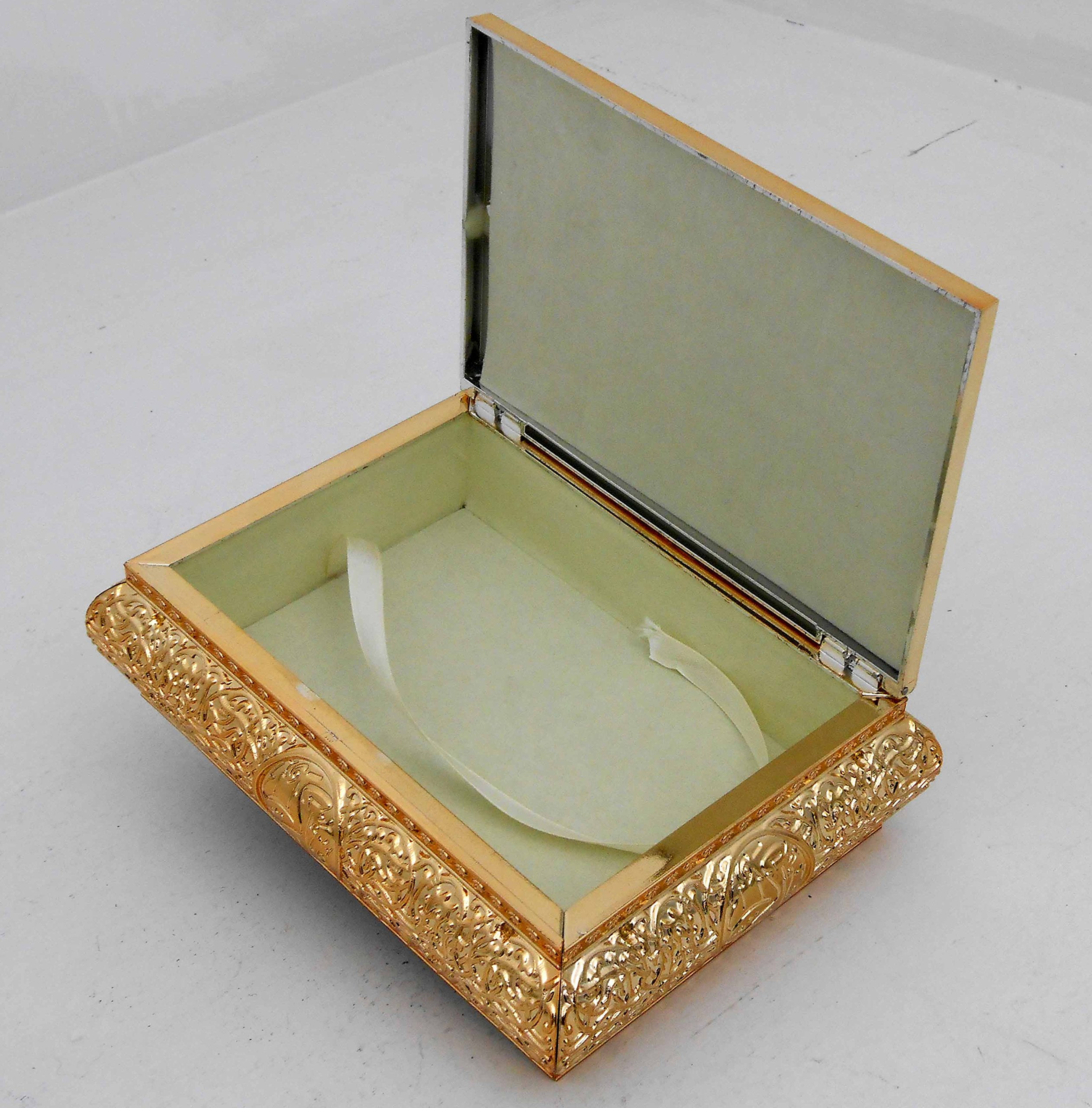 FN Islamic Muslim gold color Quran Box with rhinestone/Home decorative