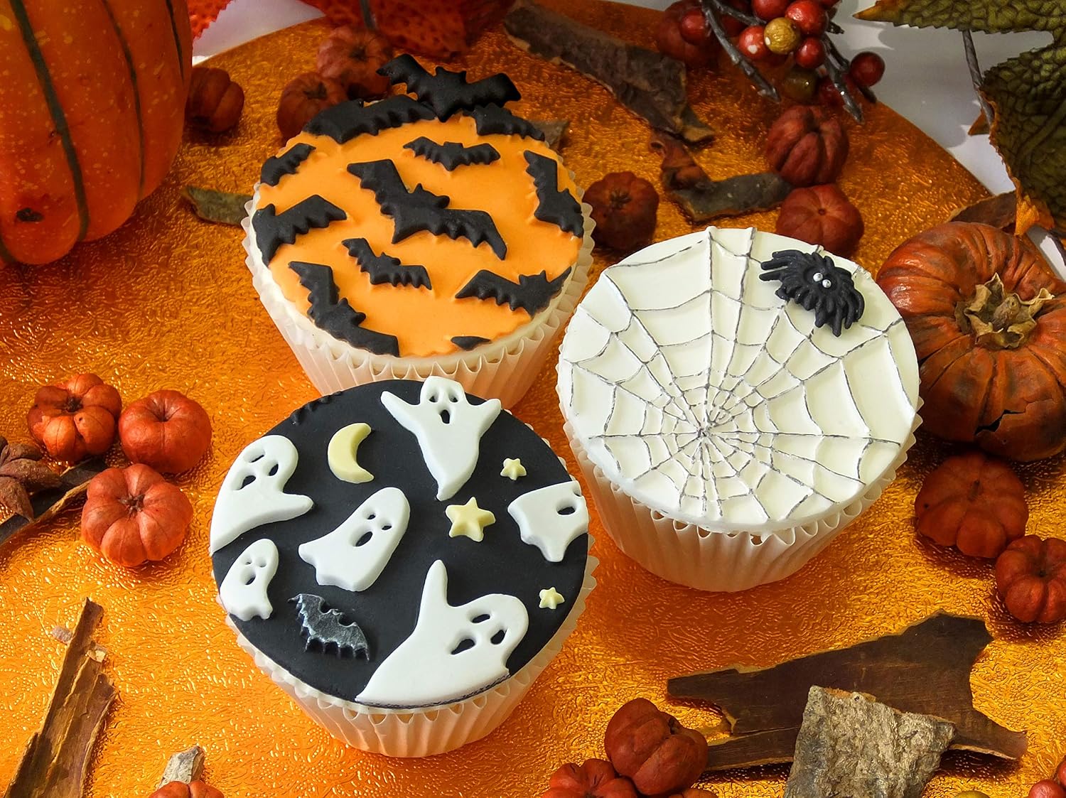 The Bat Mat Silicone Mould for Halloween Cake Decorating Crafts, Cupcakes, Sugarcraft, Candies, Chocolate - Image 4