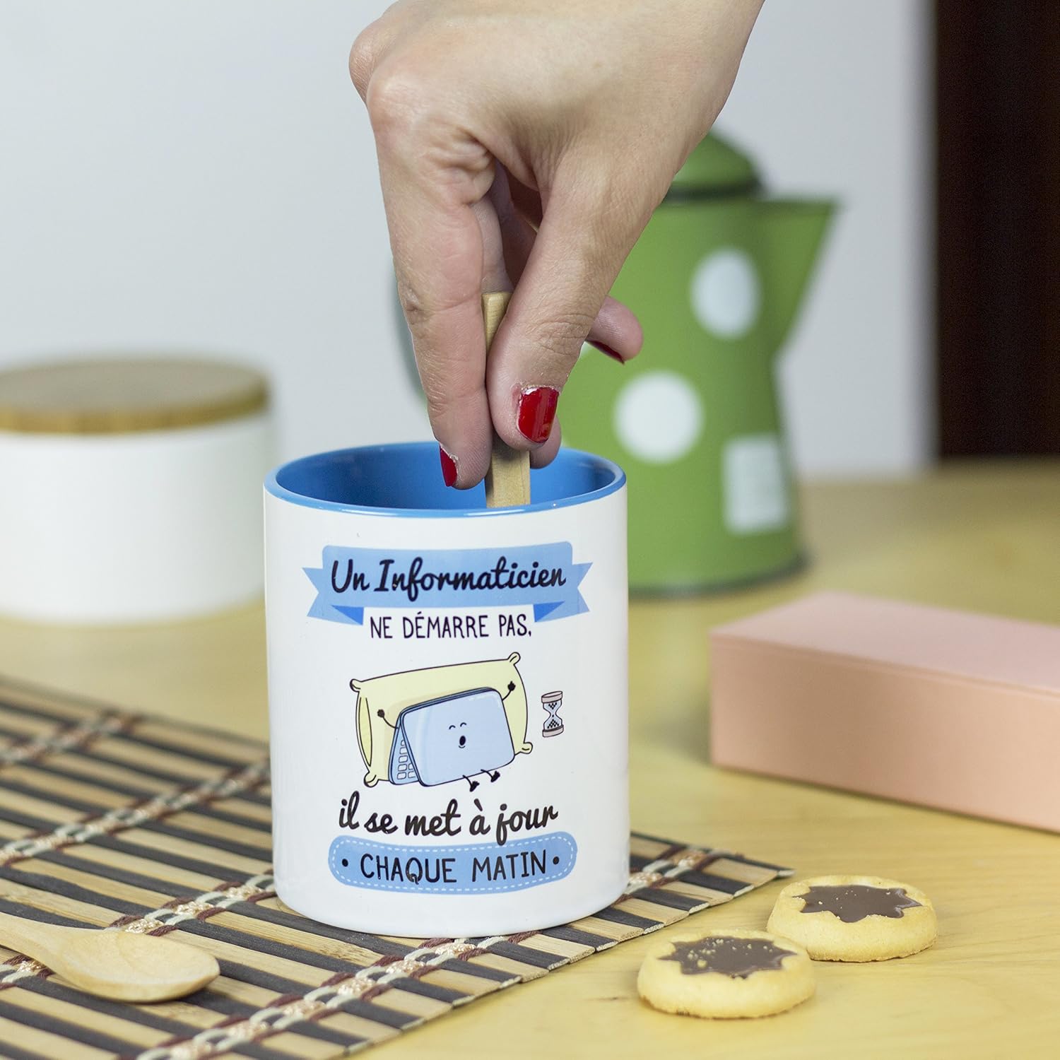 Un informaticien ne démarre Pas, il Se met à Jour Chaque Matin. Tasse Phrases et Dessins