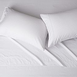 Amazon Basics Lightweight Super Soft, Comfortable