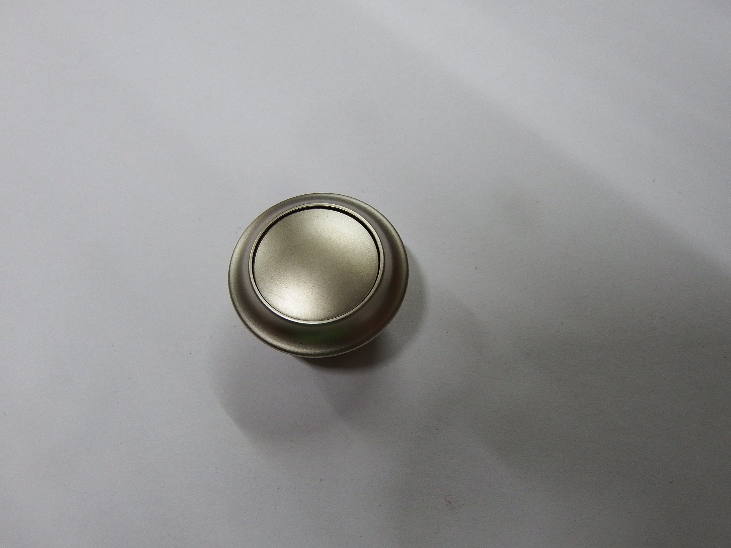 Pusch Lock with Rosette Snap