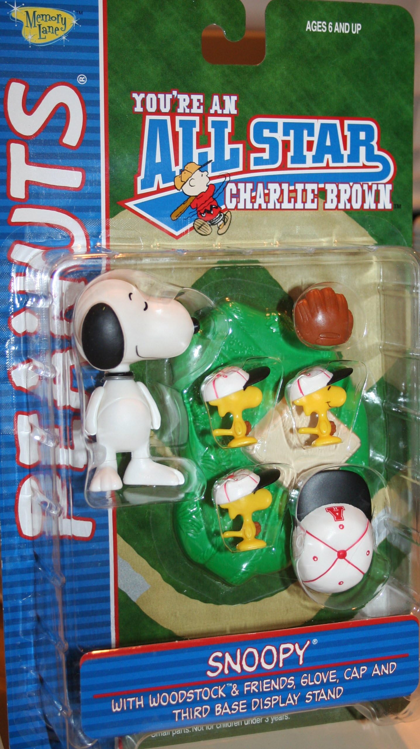 Peanuts SNOOPY with Woodstock & Friends, Glove, Cap & Base Action Figure from YOU'RE AN ALL-STAR, CHARLIE BROWN