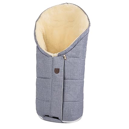 Lammfell Kinderwagen-Fußsack CHRIST – kuscheliger Lammfellfußsack, aus medizinischem Fell, aufgeklappt als Krabbelmatte, Spie