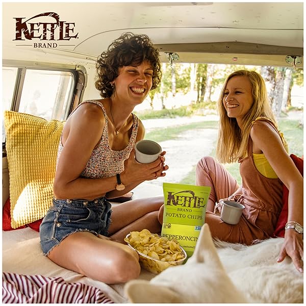 KETTLE BRAND POTATO CHIPS, PEPPERONCINI KETTLE CHIPS, 7.5 OZ