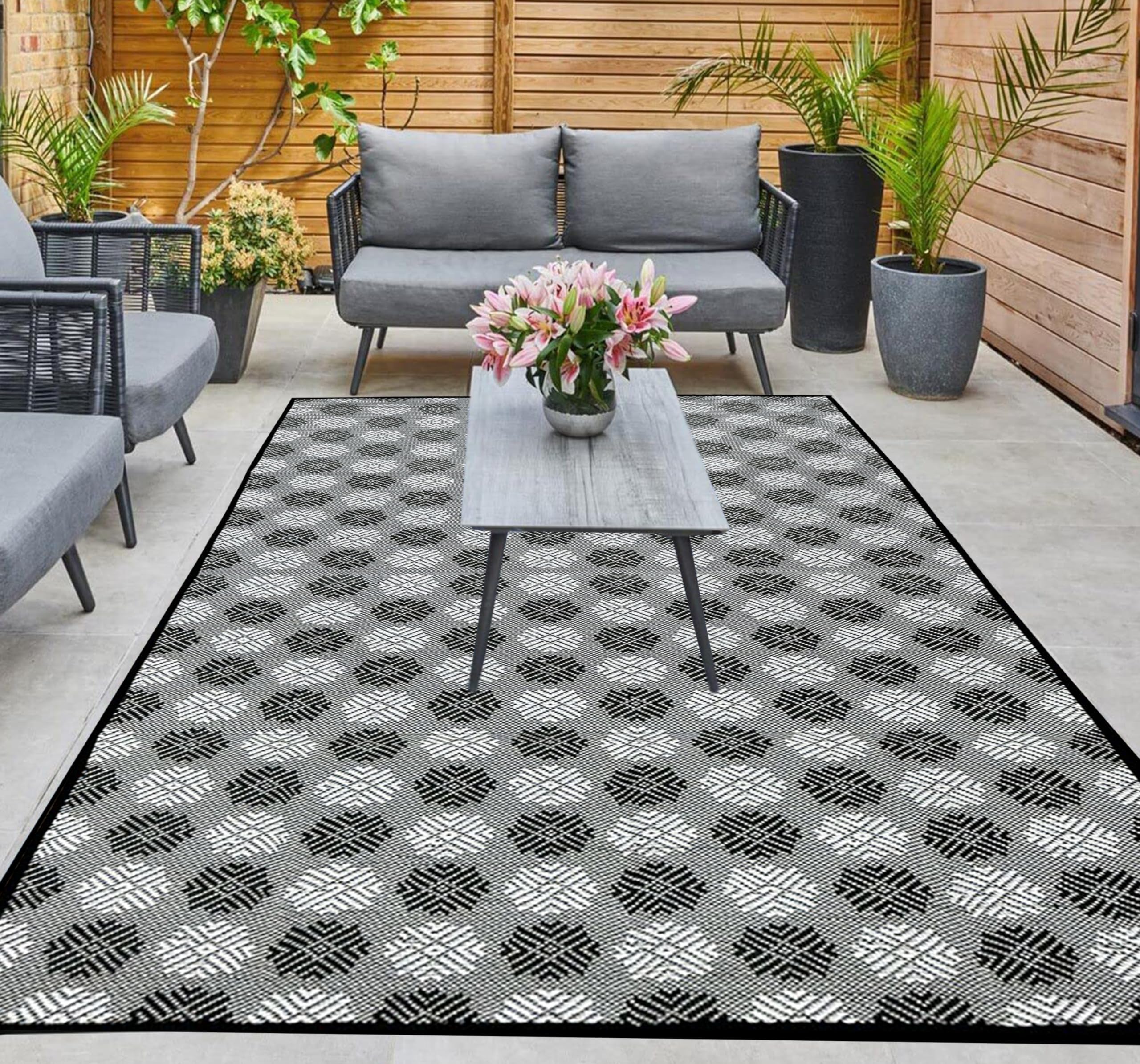 ARSUK Outdoor Plastic Rug (150 x 100 cm) - Weatherproof, Indoor and Outdoor Use, Ideal for Garden, Camping, Patio, Balcony Carpet, Picnic, Backyard, Lightweight, Foldable, Recyclable Material