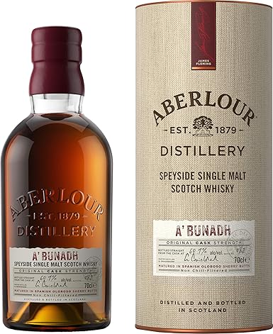 Amazon Co Jp アベラワー アブーナ シングルモルト ウイスキー イギリス 700ml ギフトbox入り 食品 飲料 お酒